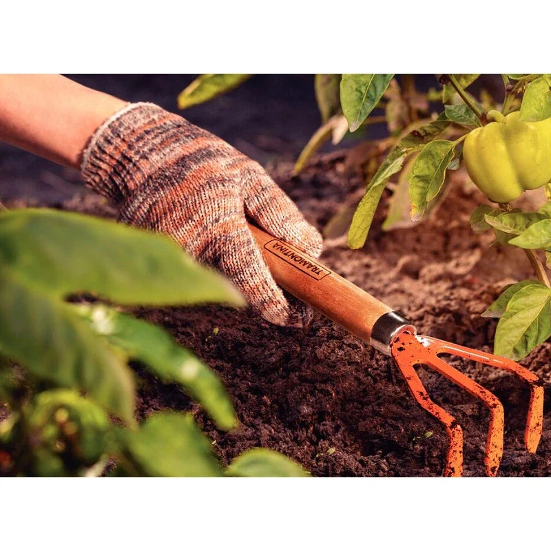 Ancinho Metálico para Jardinagem - 3 Dentes com Cabo de Madeira